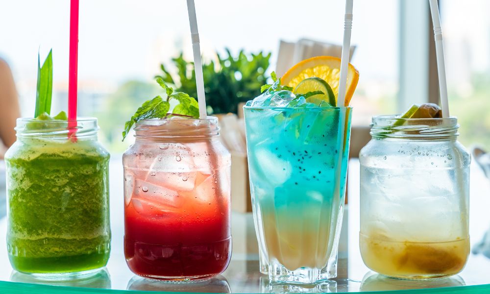 <span style="color:#34d399;">🍹 MOCKTAILS</span>