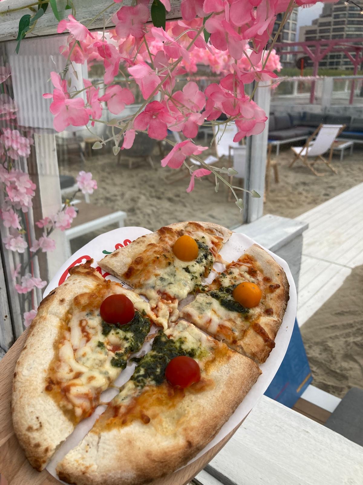 Pizzella margherita (mozarella)